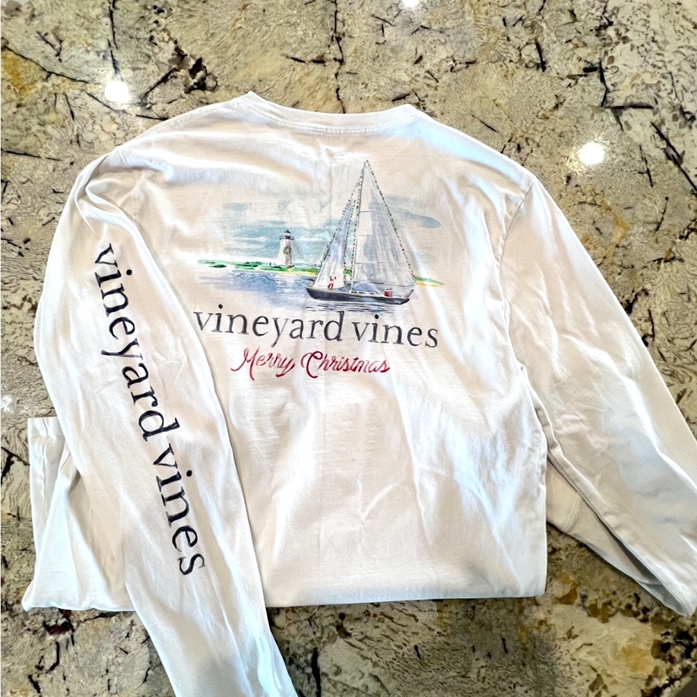Men’s Vineyard Vines Christmas long sleeve shirt.